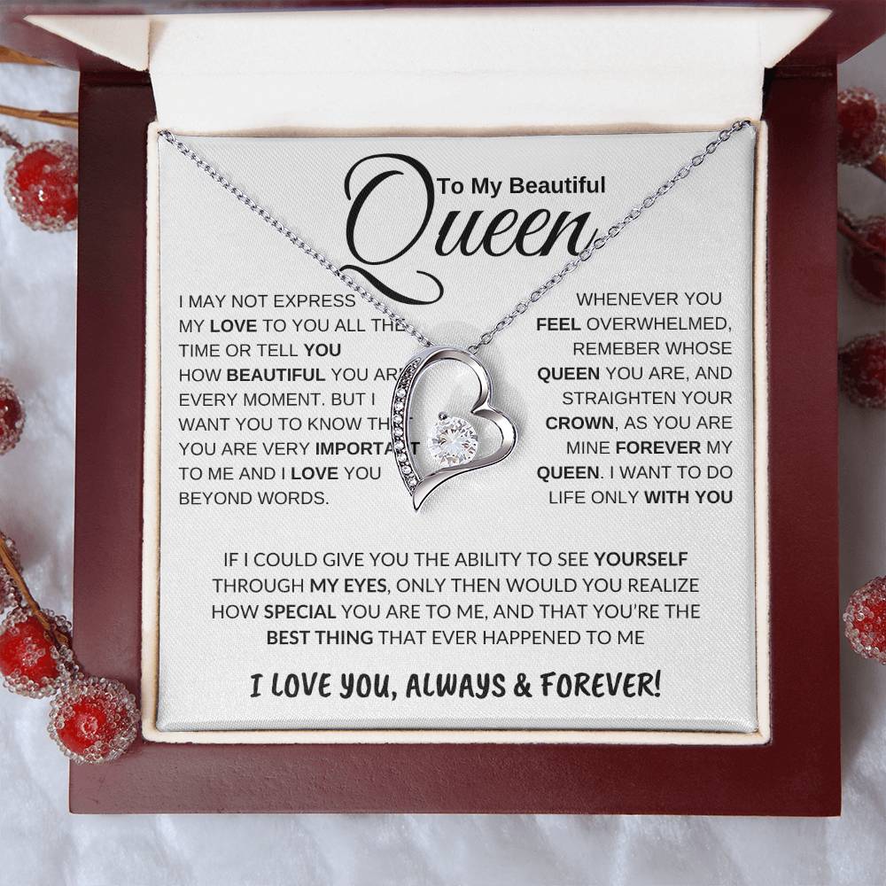 Beautiful Queen Forever Love Necklace